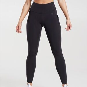 Gymshark pocket legging black